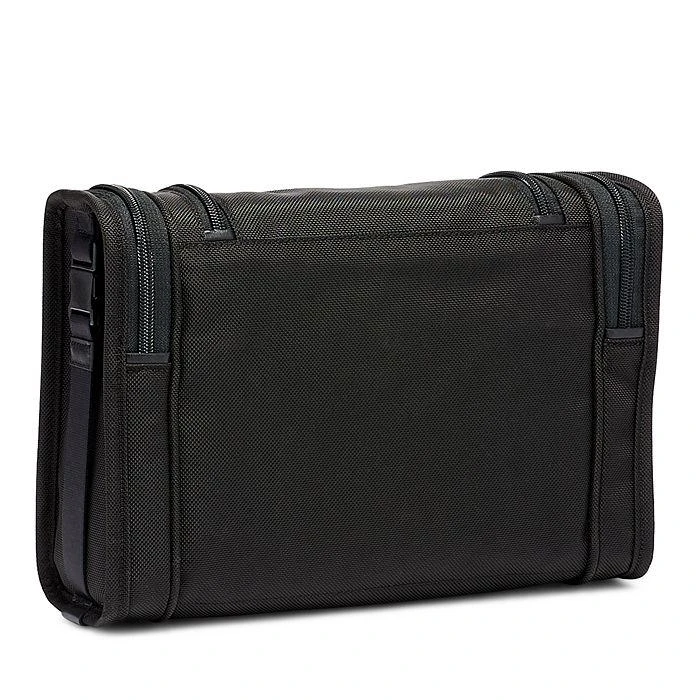 商品Tumi|Alpha 3 Hanging Toiletry Kit,价格¥1475,第3张图片详细描述