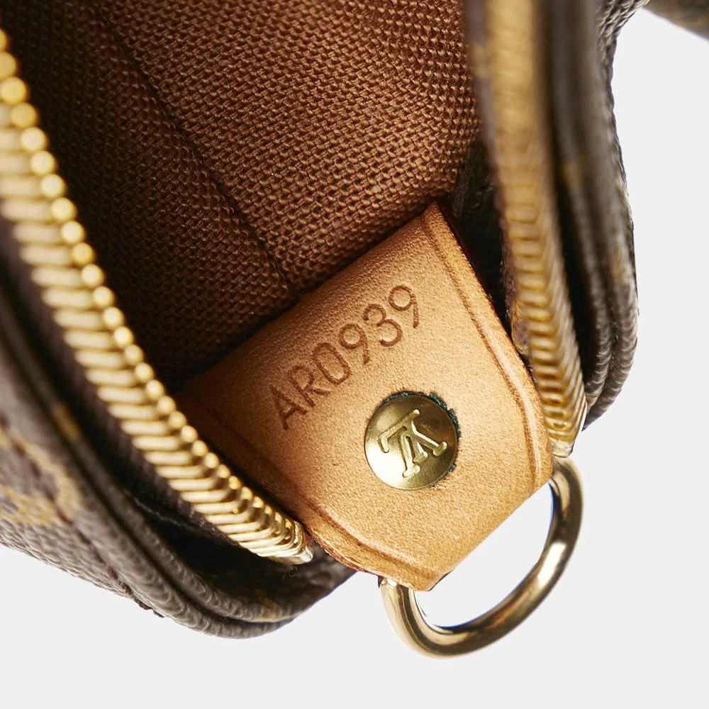 Louis Vuitton Brown Monogram Cabas Mezzo 商品