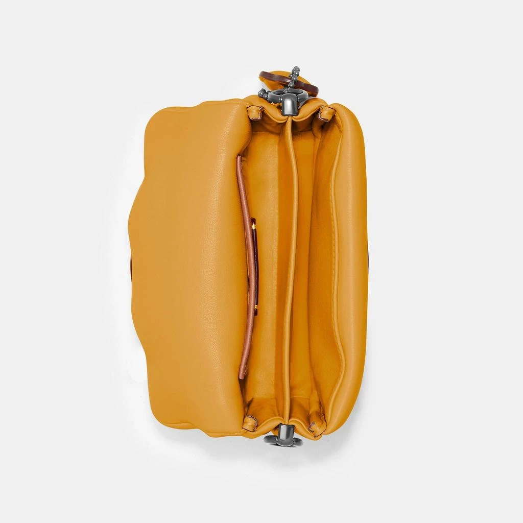 商品Coach|Coach Outlet Pillow Tabby Shoulder Bag 18,价格¥3407,第2张图片详细描述