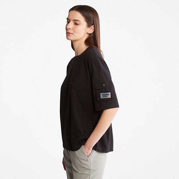 Progressive Utility Pocket T-Shirt for Women in Black商品第4张图片规格展示