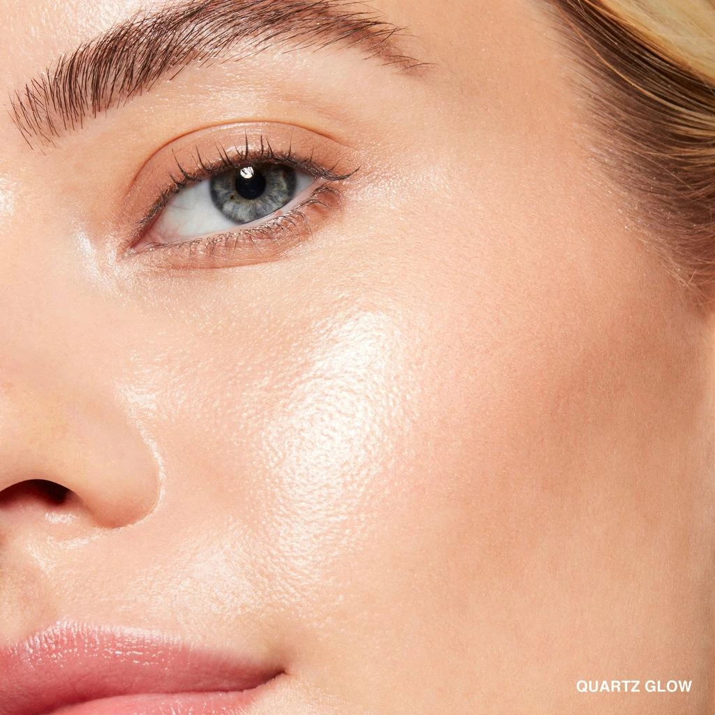 商品Bobbi Brown|Highlighting Powder,价格¥463,第3张图片详细描述
