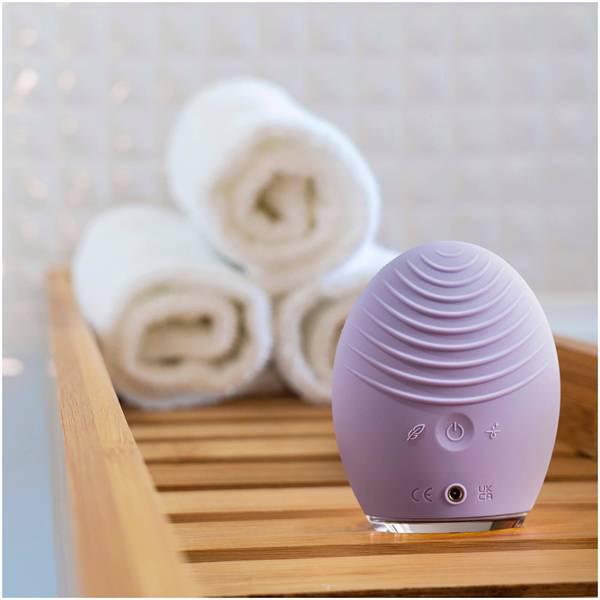 FOREO LUNA 4 Smart Facial Cleansing and Firming Massage Device - Sensitive Skin商品第2张图片规格展示
