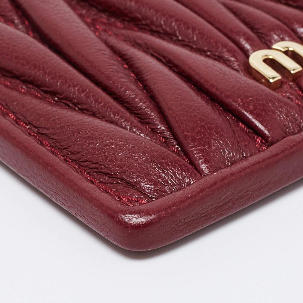 Miu Miu Burgundy Matelassé Leather Card Case商品第10张图片规格展示