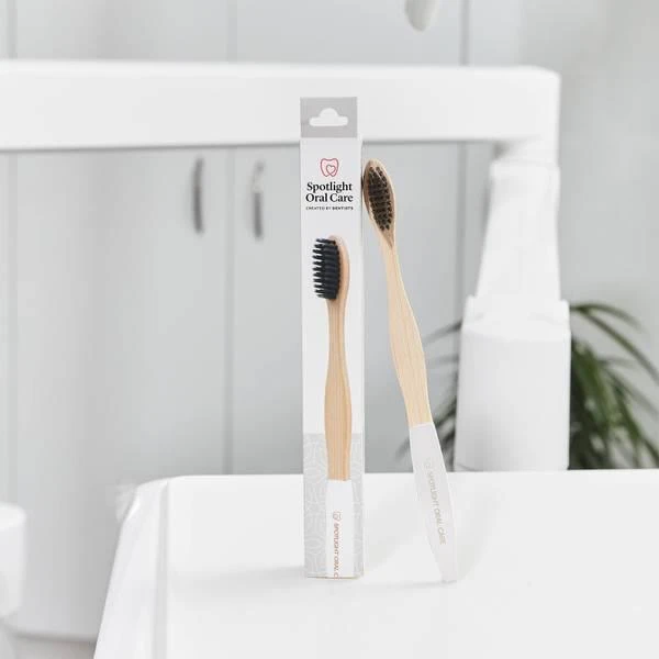 商品Spotlight Oral Care|Spotlight Oral Care Bamboo Toothbrush - White,价格¥45,第4张图片详细描述