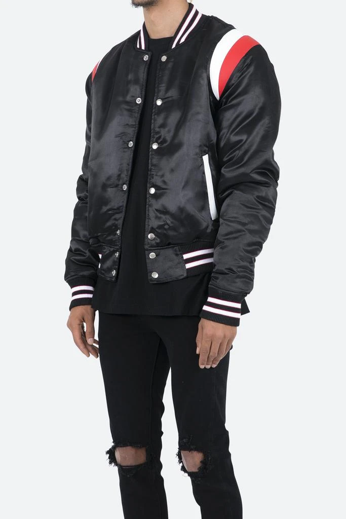 商品MNML|Teddy Bomber Jacket - Black/Red,价格¥332,第2张图片详细描述
