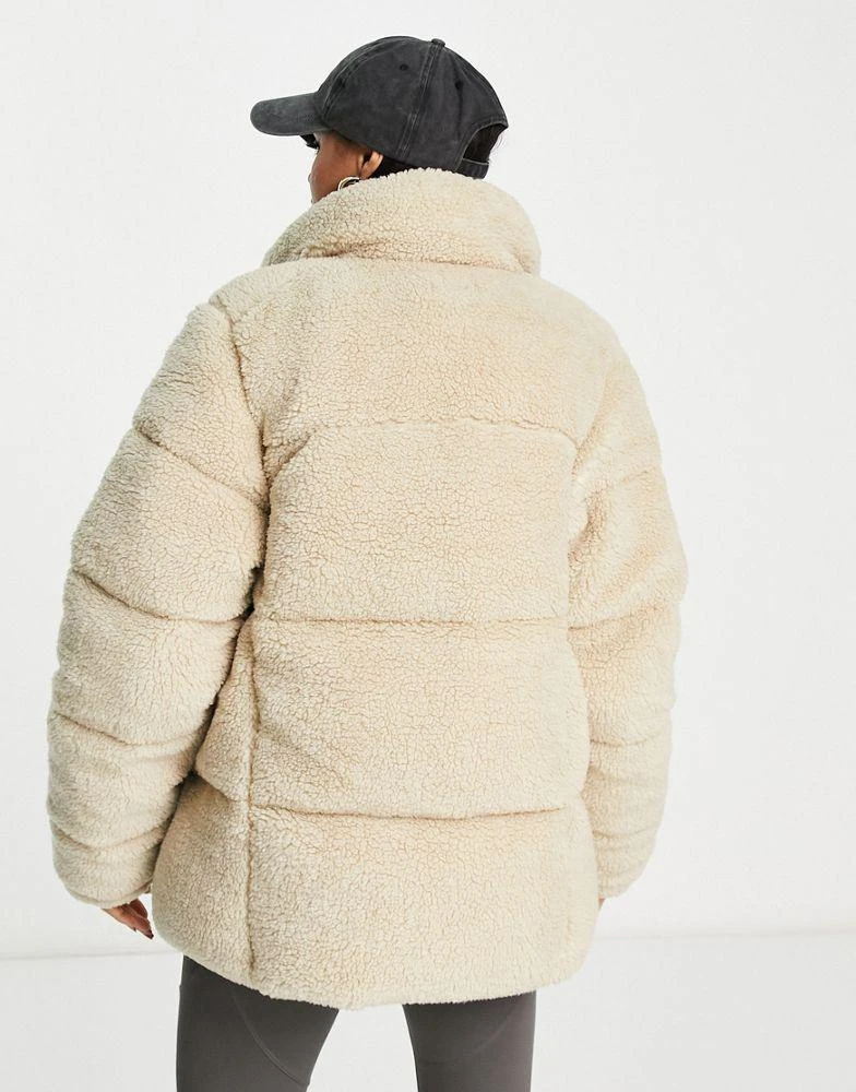 商品Columbia|Columbia Puffect sherpa puffer jacket in stone Exclusive at ASOS,价格¥880,第3张图片详细描述