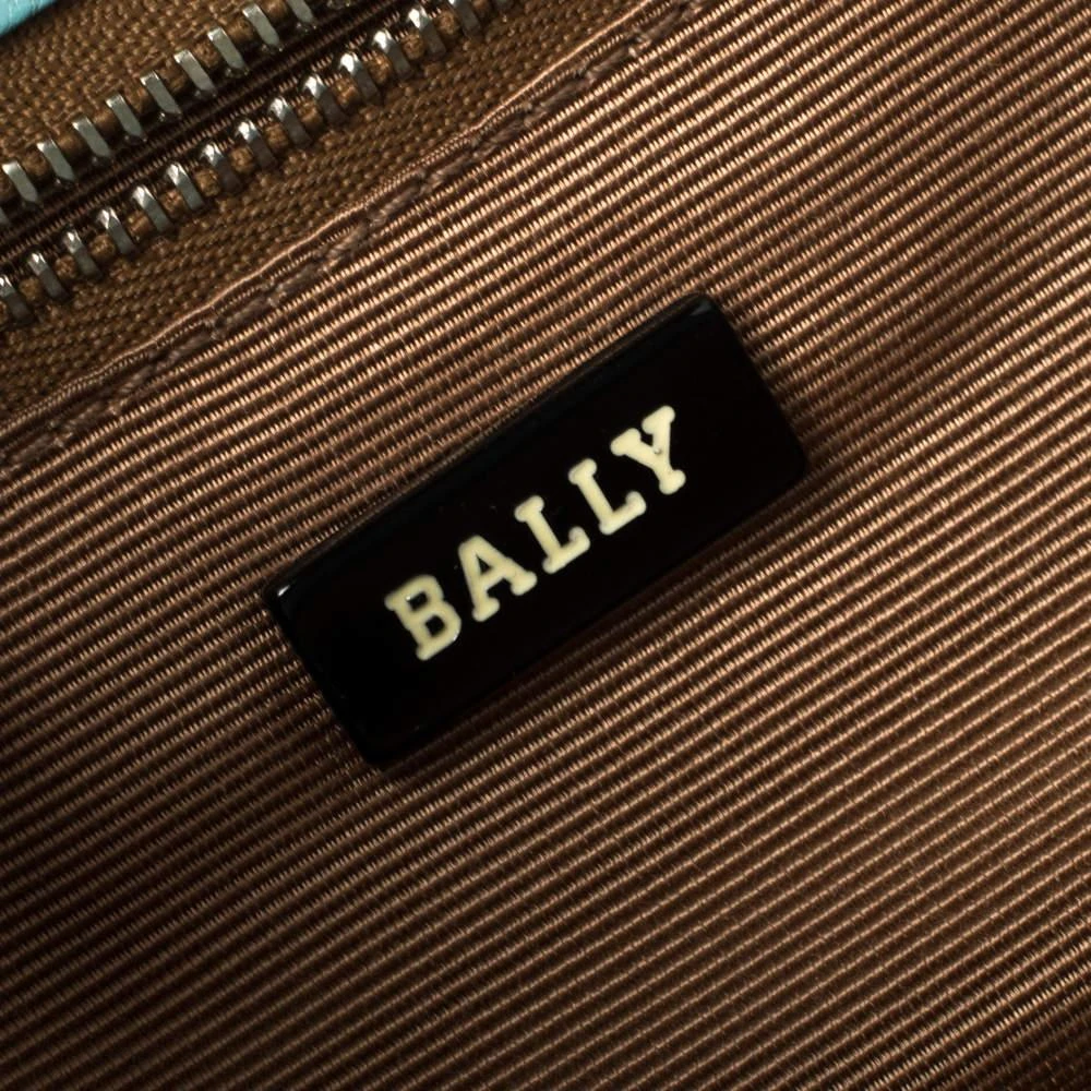 Bally Blue Leather Chain Shoulder Bag 商品