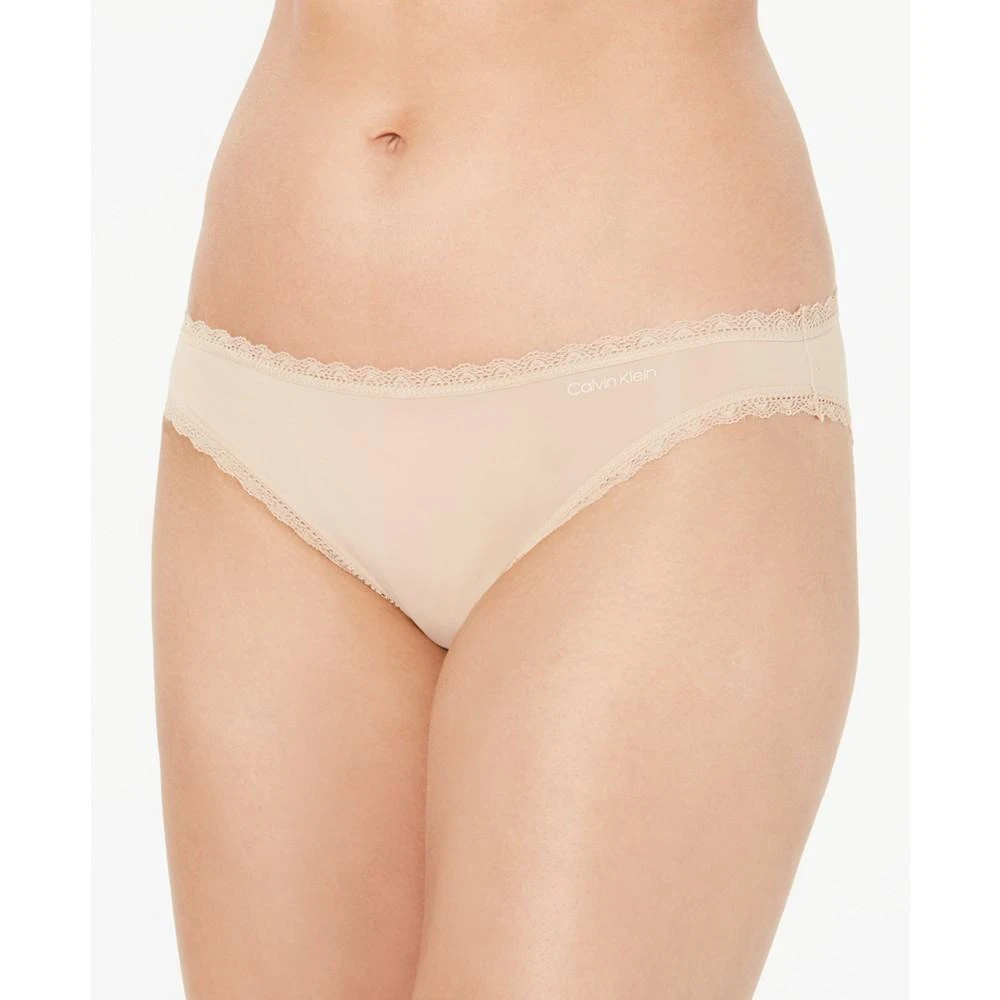 商品Calvin Klein|Women's Lace-Trim Bikini Underwear QD3706,价格¥46,第1张图片