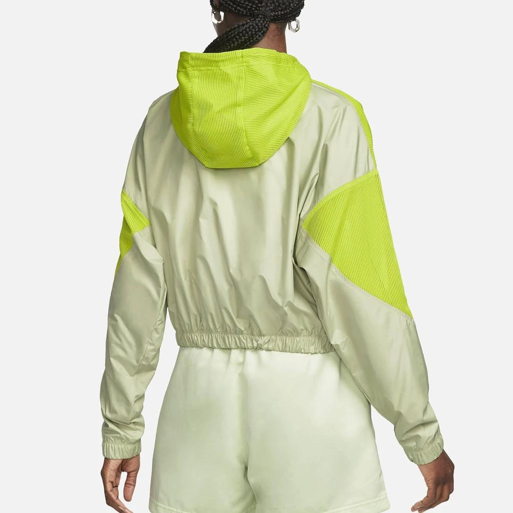 商品NIKE|Nike Women's Sportswear Mesh Sport Jacket,价格¥695,第3张图片详细描述