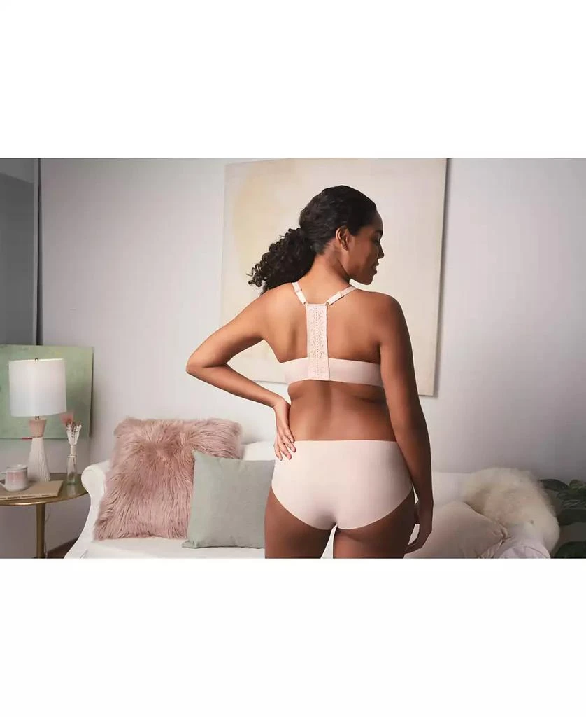 商品Wacoal|Women's Future Foundation Racerback Bra 953353,价格¥359,第3张图片详细描述