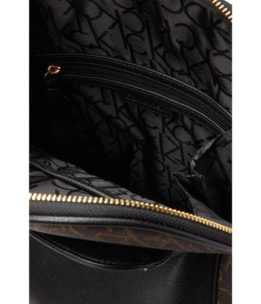 商品Calvin Klein|Lillian Signature Backpack,价格¥715,第3张图片详细描述