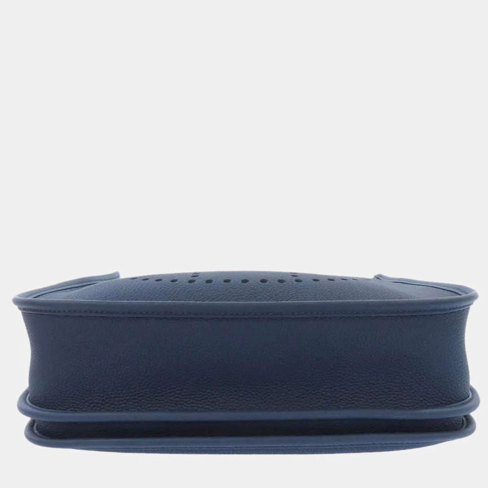 商品[二手商品] Hermes|Hermes Blue Clemence Leather Evelyne III PM Shoulder Bag ,价格¥31450,第4张图片详细描述