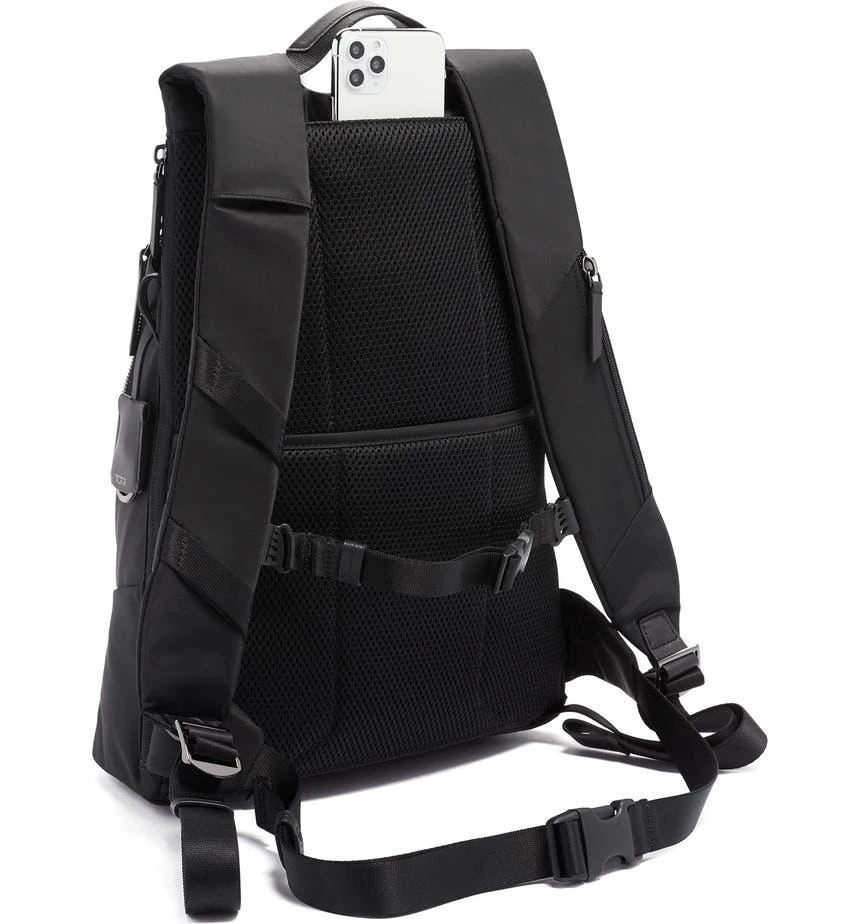 商品Tumi|Gale Hiking Backpack,价格¥2142,第2张图片详细描述
