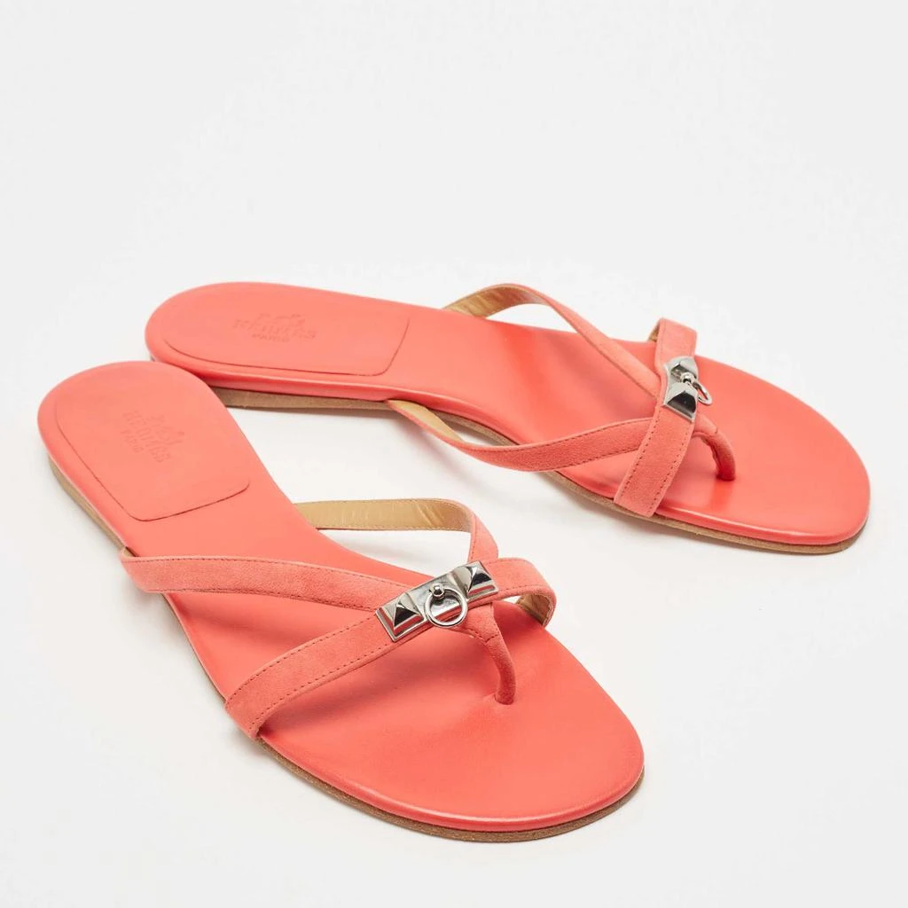 商品[二手商品] Hermes|Hermes Pink Suede Corfu Thong Flat Slides Size 41,价格¥2189,第4张图片详细描述