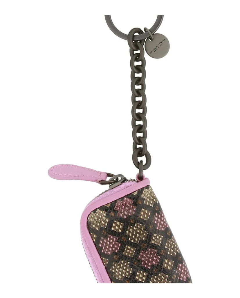 商品Bottega Veneta|Leather Pouch Keychain,价格¥878,第2张图片详细描述