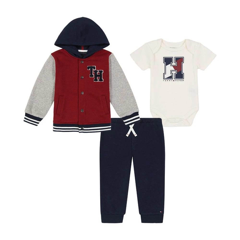 商品Tommy Hilfiger|Baby Boys Monogram Bodysuit, Colorblock Fleece Jacket and Joggers, 3-Piece Set,价格¥312,第1张图片