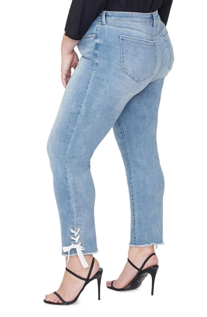 商品CURVES 360 BY NYDJ|Frayed Lace-Up Hem Ankle Slim Jeans,价格¥180,第3张图片详细描述