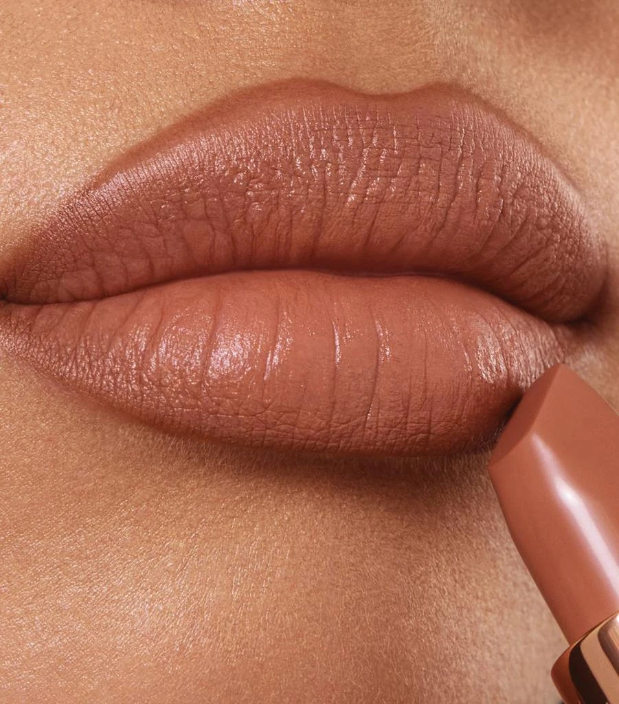 商品Charlotte Tilbury|Matte Revolution Lipstick,价格¥301,第2张图片详细描述