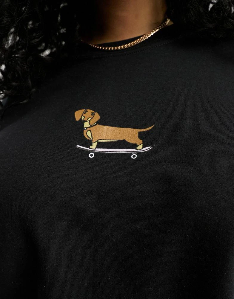 商品New Love Club Plus|New Love Club Plus sausage dog graphic sweatshirt in black,价格¥301,第3张图片详细描述
