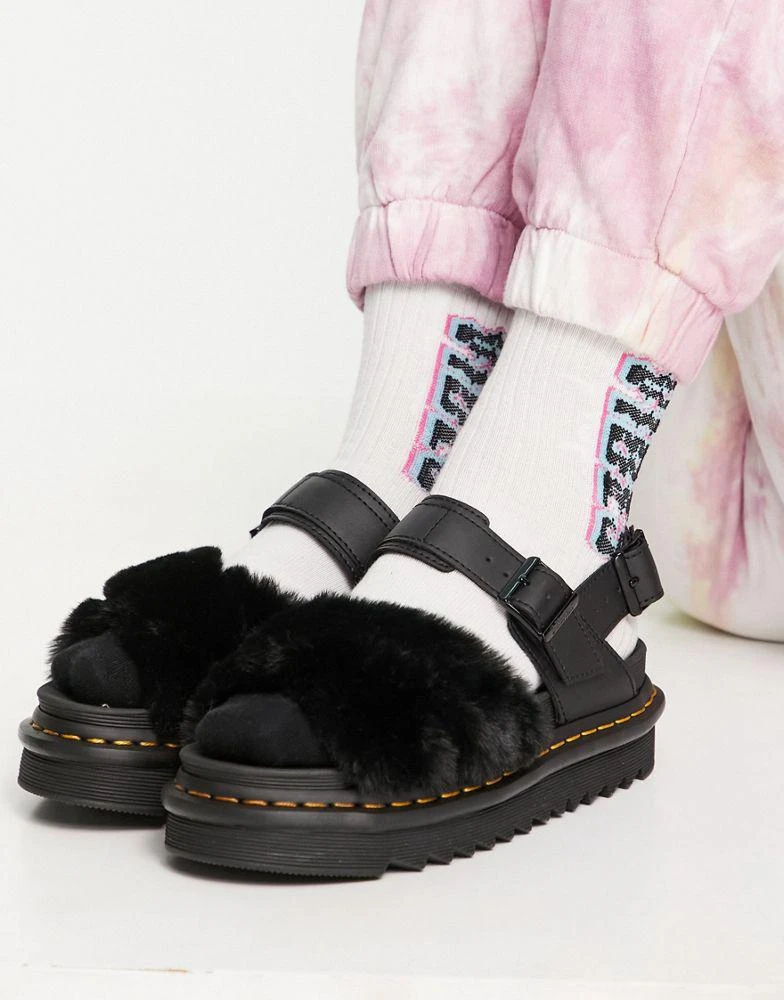 商品Dr. Martens|Dr Martens Voss II Fluffy sandals in black,价格¥481,第2张图片详细描述