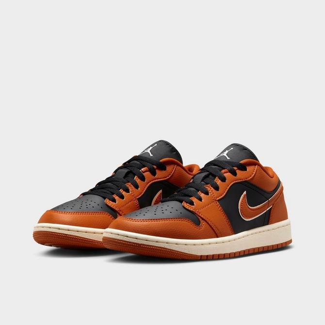 Women's Air Jordan Retro 1 Low SE Casual Shoes商品第2张图片规格展示