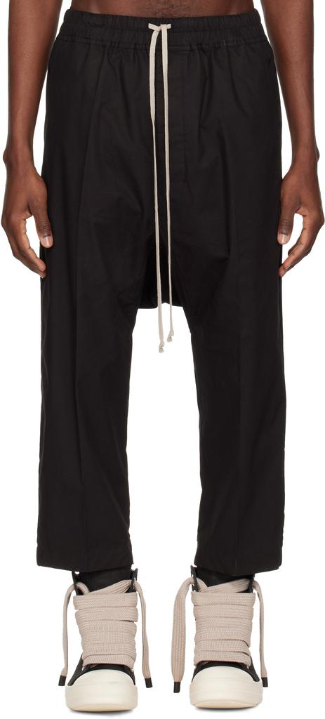 Pantalones cortos negros con cordón ajustable image 2
