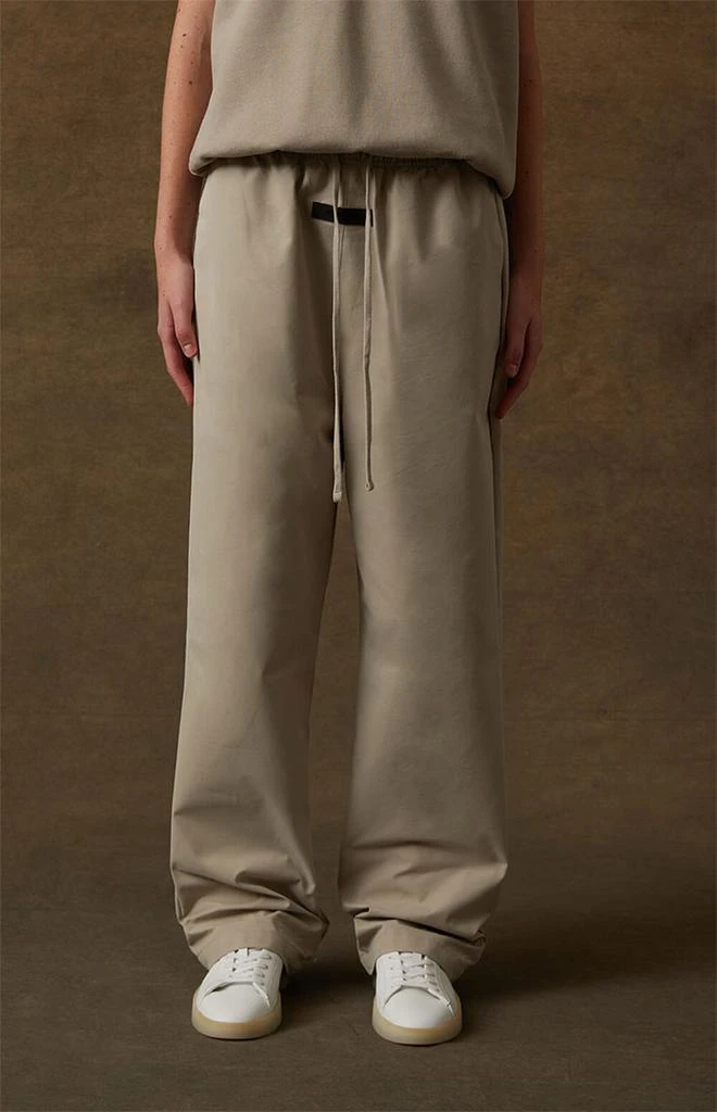 商品Essentials|Women's Smoke Relaxed Trousers,价格¥1125,第2张图片详细描述