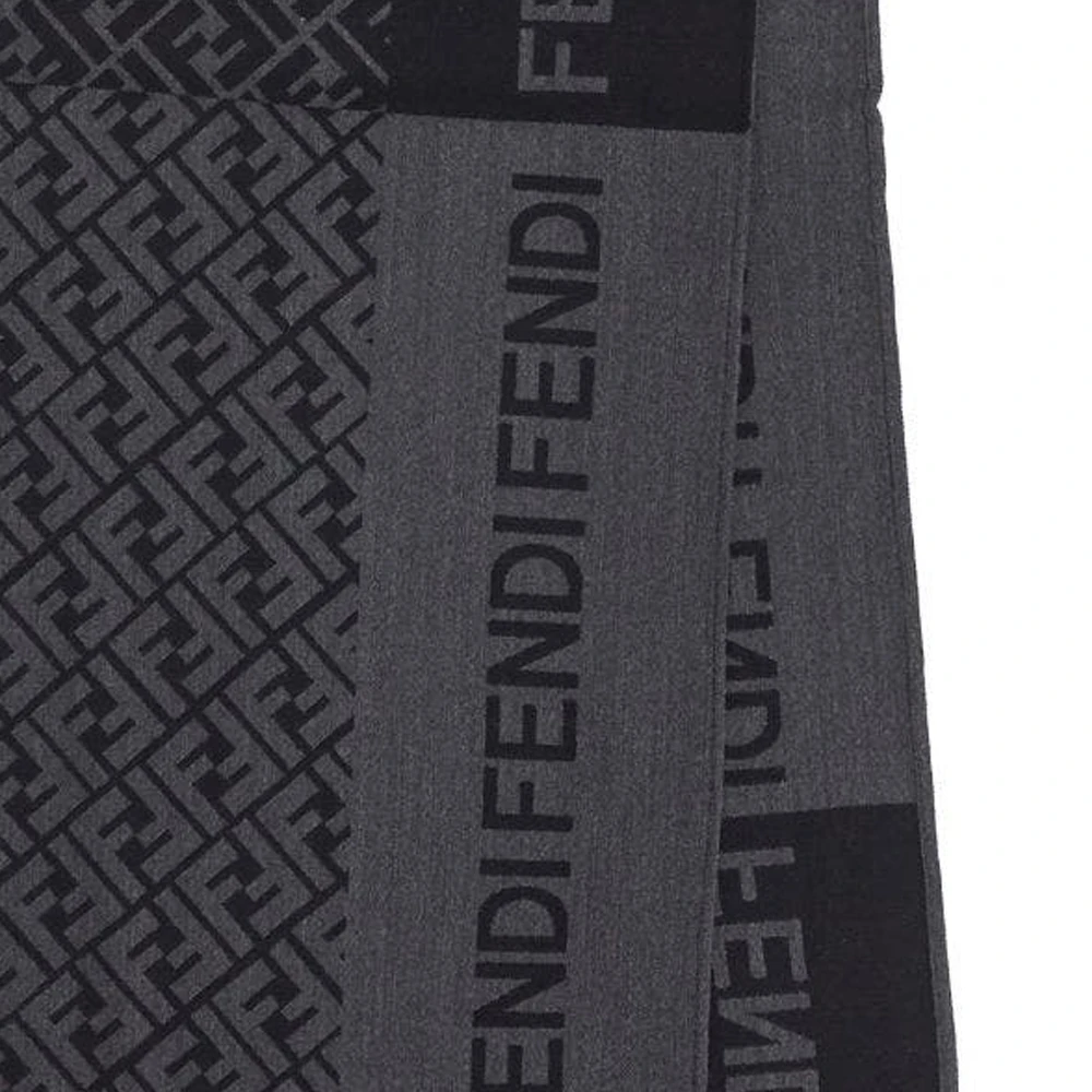 FENDI 黑色男士围巾 FXS124-AIKN-F0QA1 商品