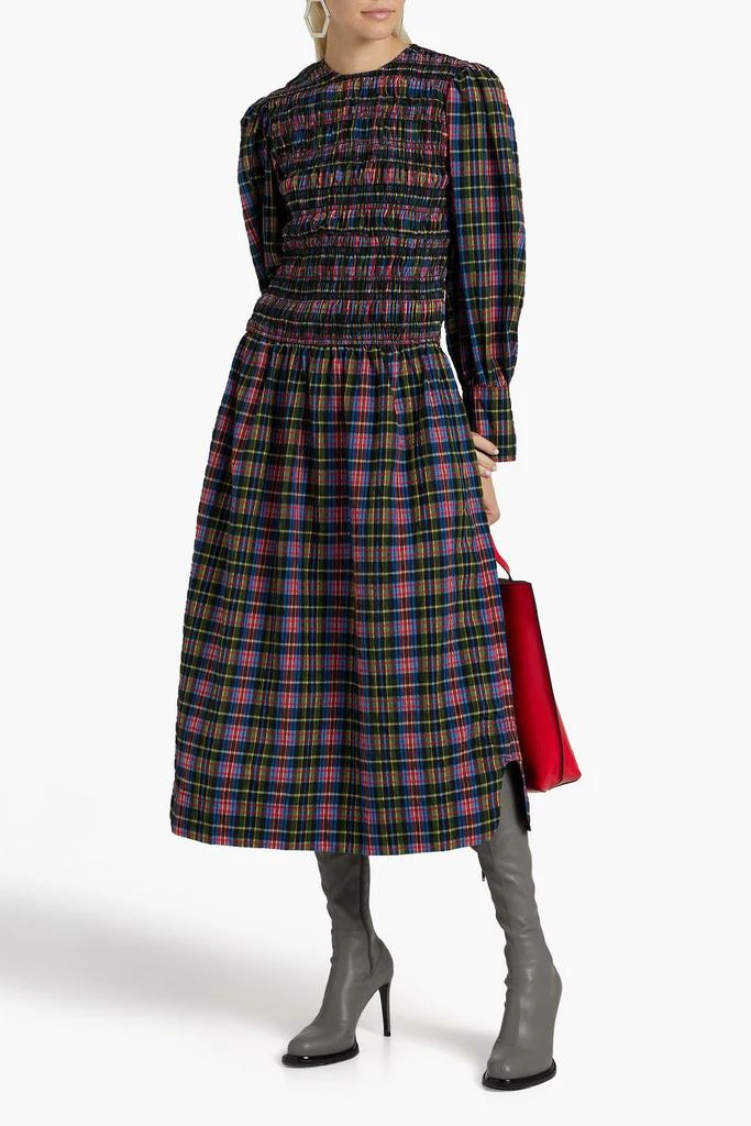 商品Ganni|Shirred checked cotton-blend seersucker midi dress,价格¥486,第2张图片详细描述