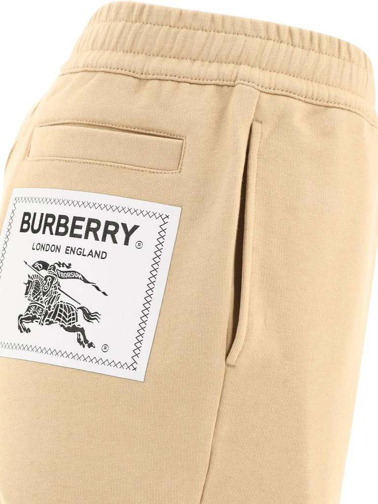 商品Burberry|Burberry Logo Patch Joggers,价格¥3064,第3张图片详细描述