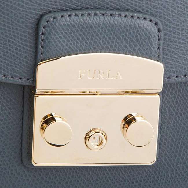 METROPOLIS Small POCHETTE with CHAIN 商品