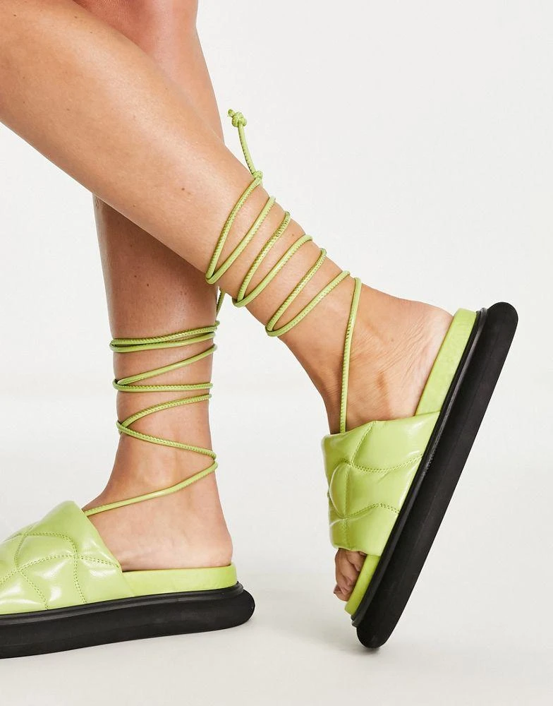 商品Topshop|Topshop Peach premium leather padded flat sandal with ankle tie in lime,价格¥256,第2张图片详细描述