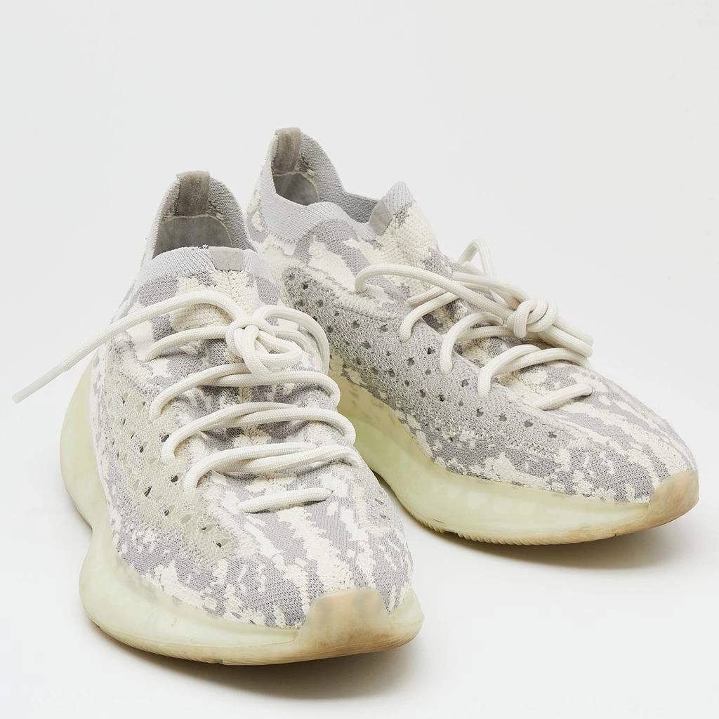 商品[二手商品] YEEZY|Yeezy x Adidas Grey/White Knit Fabric Boost 380 Alien Sneakers Size 44,价格¥1168,第4张图片详细描述