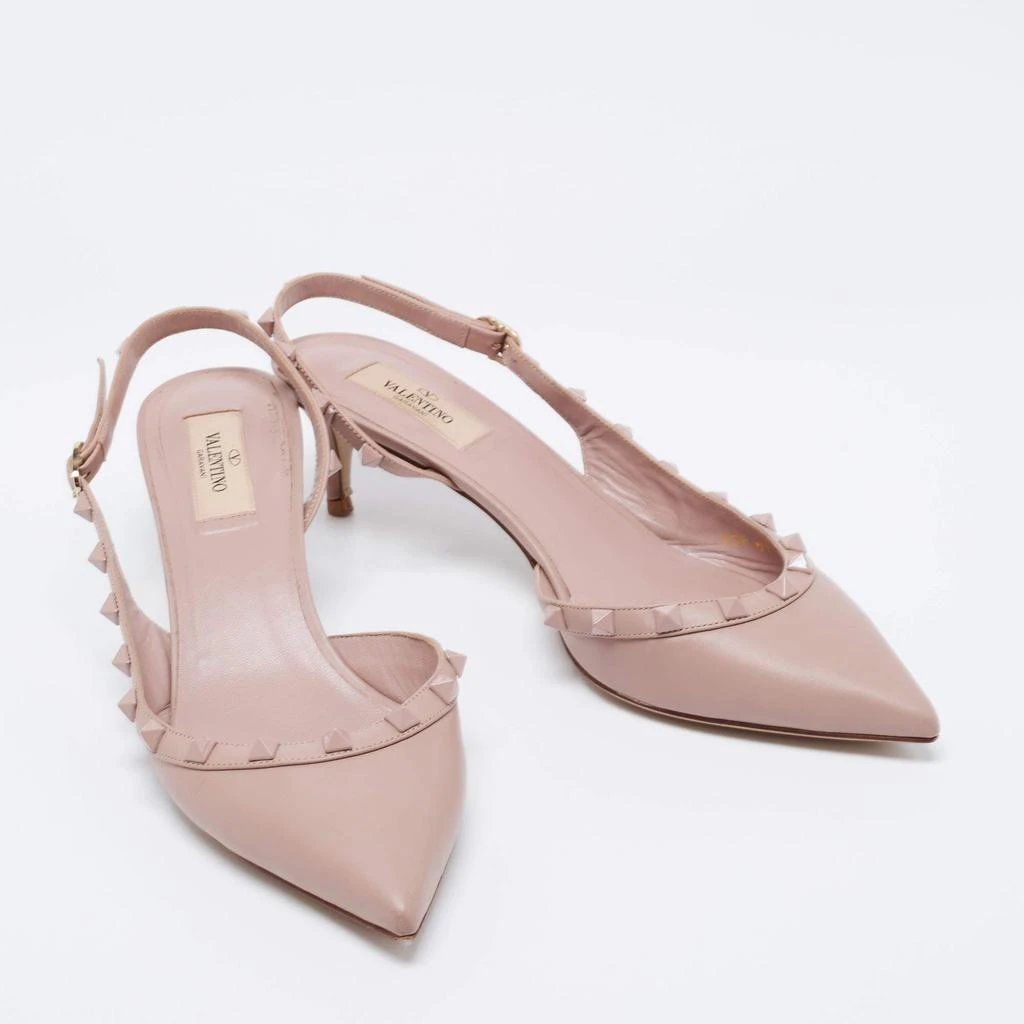 商品[二手商品] Valentino|Valentino Beige Leather Rockstud Slingback Pumps Size 40,价格¥3743,第4张图片详细描述