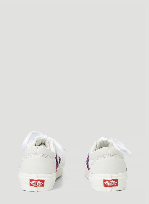 商品Vans|UA Bold NI Sneakers in White,价格¥350,第4张图片详细描述