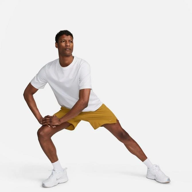 商品NIKE|Men's Nike Unlimited Dri-FIT 7" Unlined Versatile Shorts,价格¥439,第2张图片详细描述