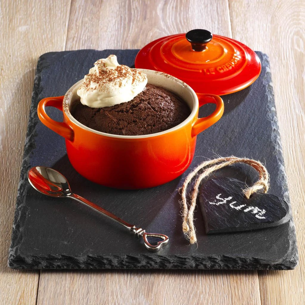 商品Le Creuset|Stoneware Petite Round Casserole - Bamboo Green,价格¥233,第5张图片详细描述