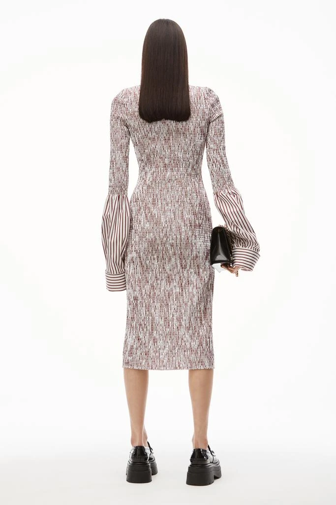 SMOCKED STRIPED DRESS IN COTTON POPLIN 商品