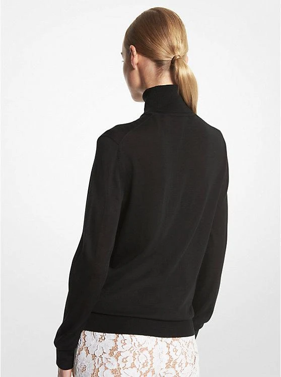 商品Michael Kors|Joan Featherweight Silk Turtleneck Sweater,价格¥2371,第2张图片详细描述