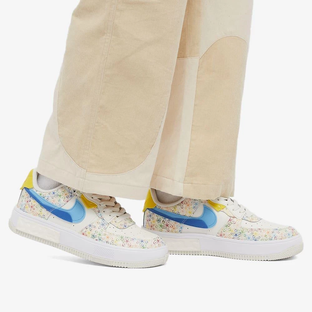 Nike Air Force 1 Fontanka W 商品