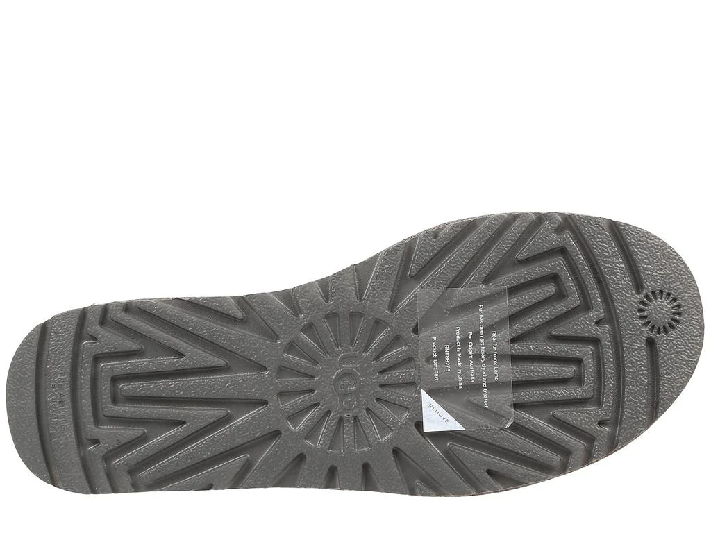 商品UGG|Bailey 纽扣雪地靴,价格¥1219,第3张图片详细描述