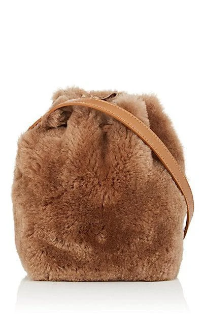 商品Mansur Gavriel|Mini Mini Shearling Bucket Bag,价格¥3497,第4张图片详细描述