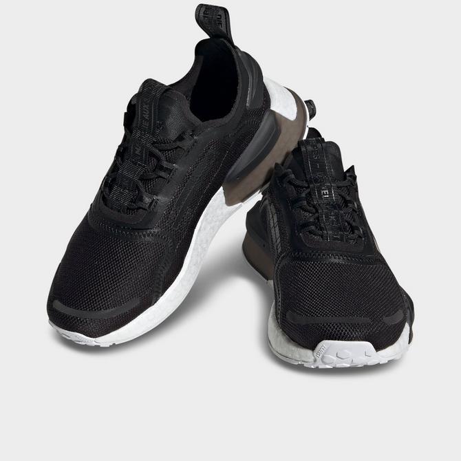 商品Adidas|Big Kids’ adidas Originals NMD_R1 V3 Casual Shoes,价格¥1026,第4张图片详细描述