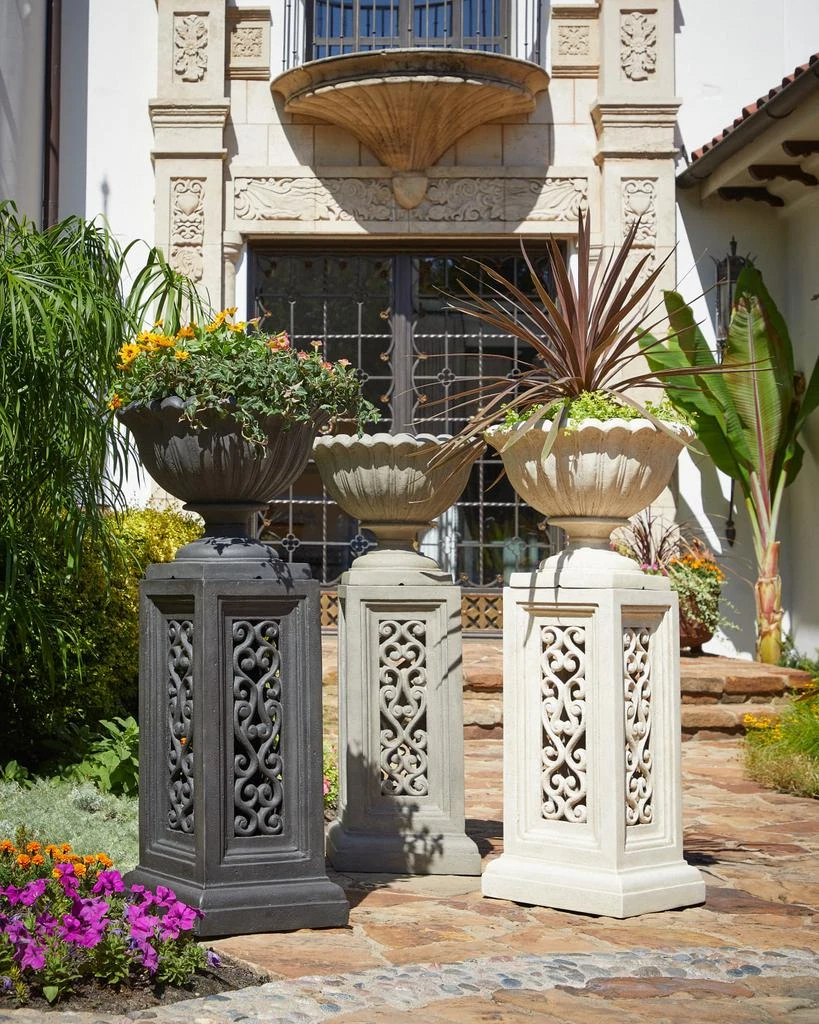 商品Neiman Marcus|Pierced Pedestal,价格¥2924,第2张图片详细描述