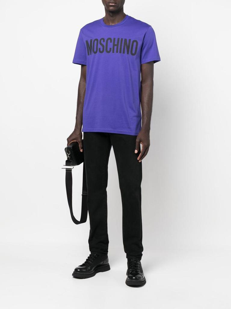 MOSCHINO T-shirt with printed logo商品第5张图片规格展示
