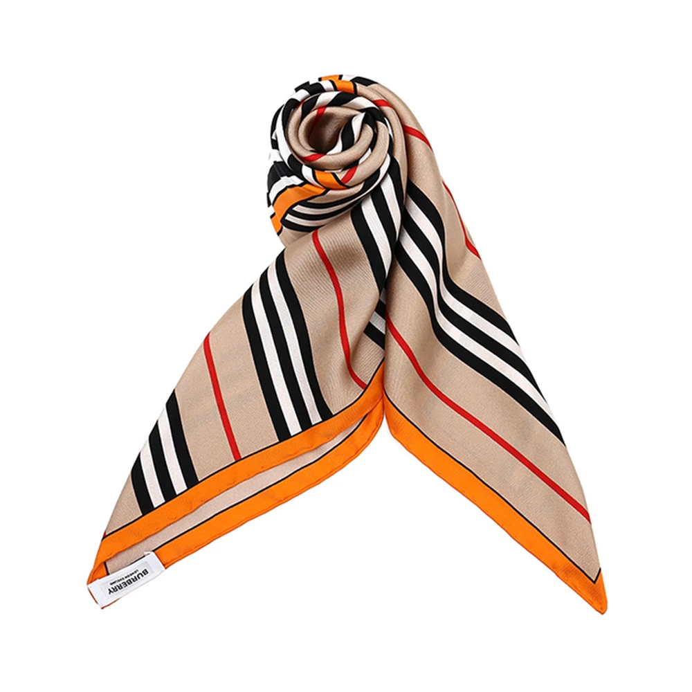 BURBERRY 印花女士丝巾 8032458 商品