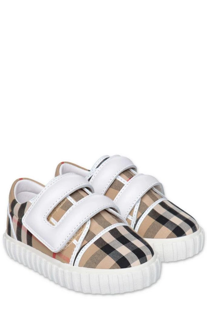 商品Burberry|Burberry Kids Checked Mark Sneakers,价格¥1844,第2张图片详细描述