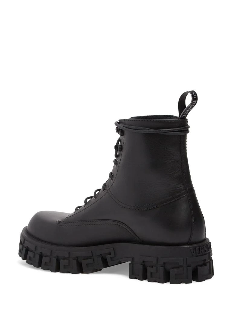 商品Versace|Leather Combat Boots,价格¥8054,第3张图片详细描述