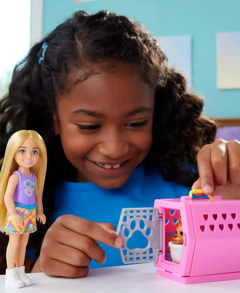 商品Barbie|Chelsea Puppy Carrier Playset, Small Doll and Dog Carrier with Puppy Accessories,价格¥146,第2张图片详细描述