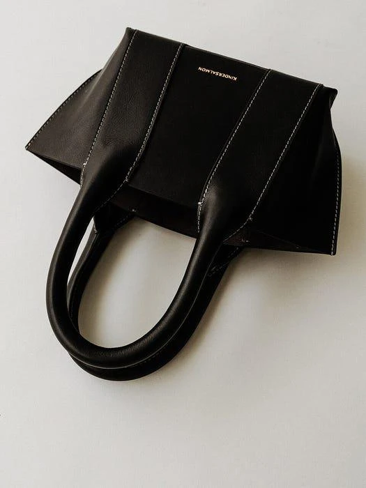 商品KINDERSALMON|Small Basket Tote Bag Black,价格¥1232,第1张图片